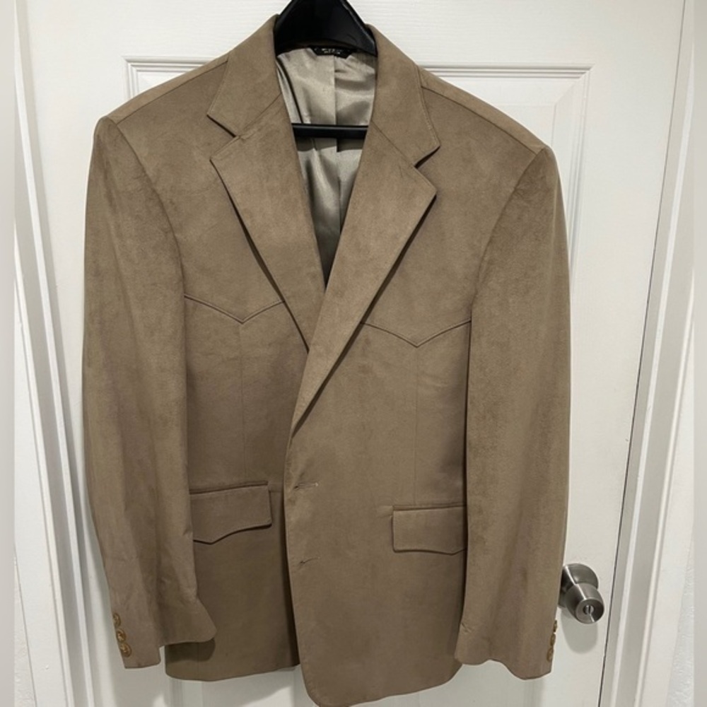 US Western Apparel Coat jacket size 42r 
Tan suede One-of-a-Kind LIMITED EDITION
